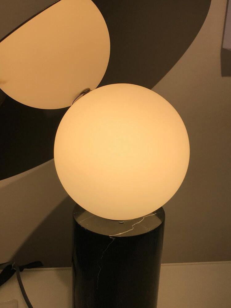Bola Disc Table Lamp - Cueteks