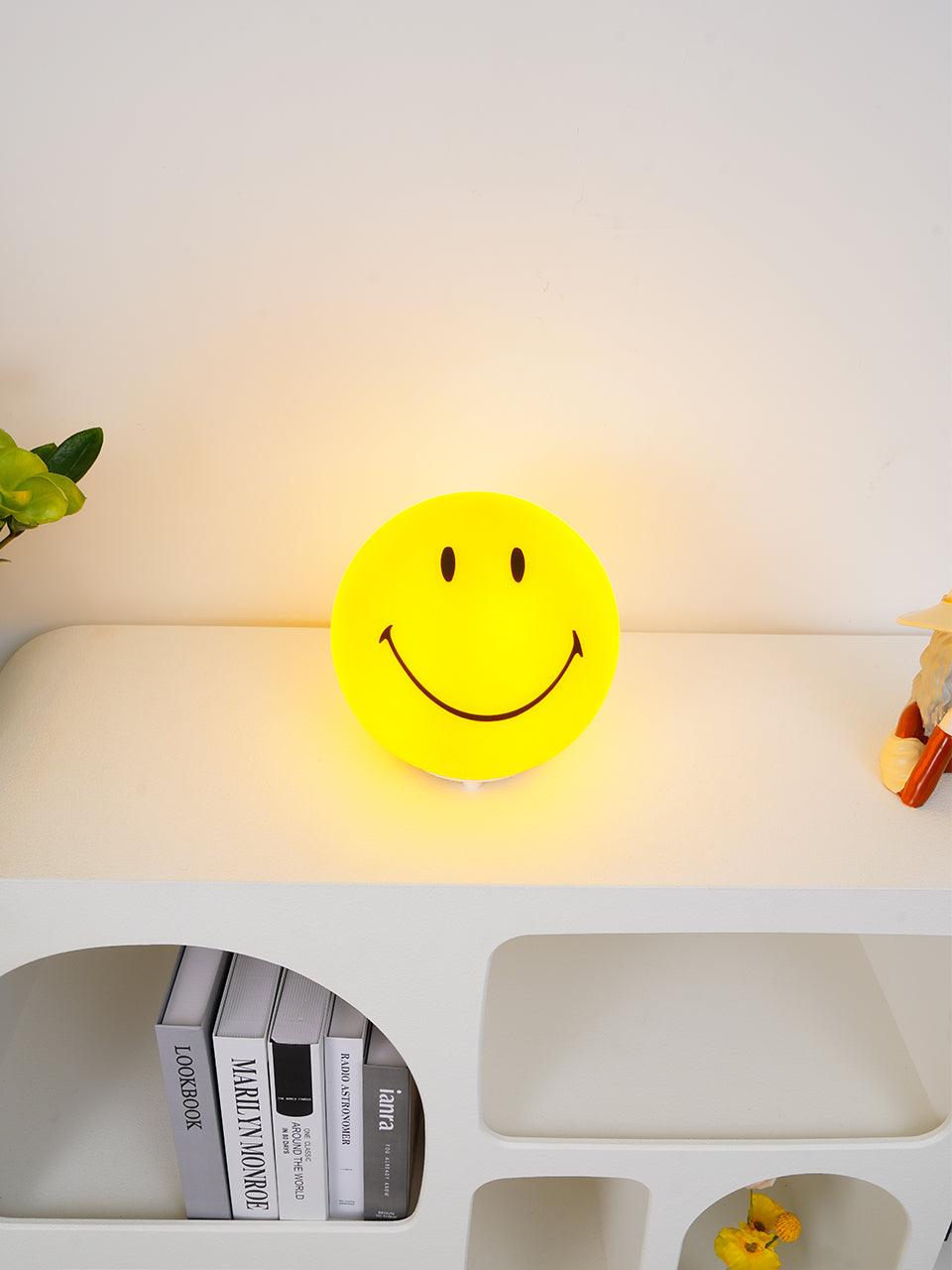 Smiling Decorative Rechargeable Table Lamp - Cueteks