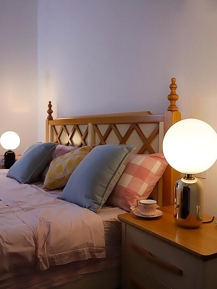 Aballs Table Lamp - Cueteks