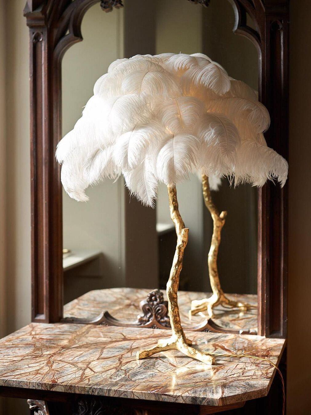 Ostrich Feather Table Lamp - Cueteks