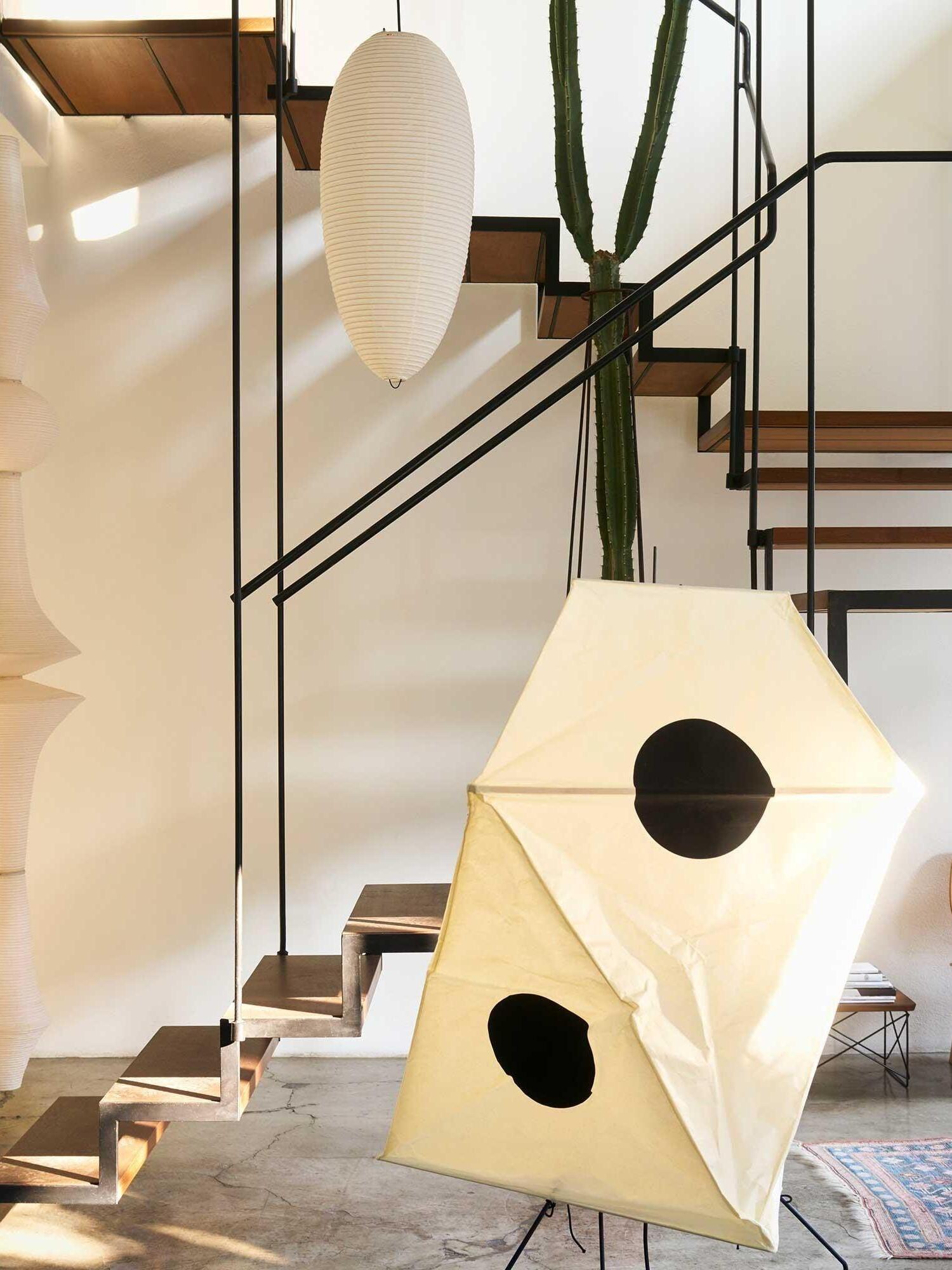 Rice Paper E Pendant Light - Cueteks
