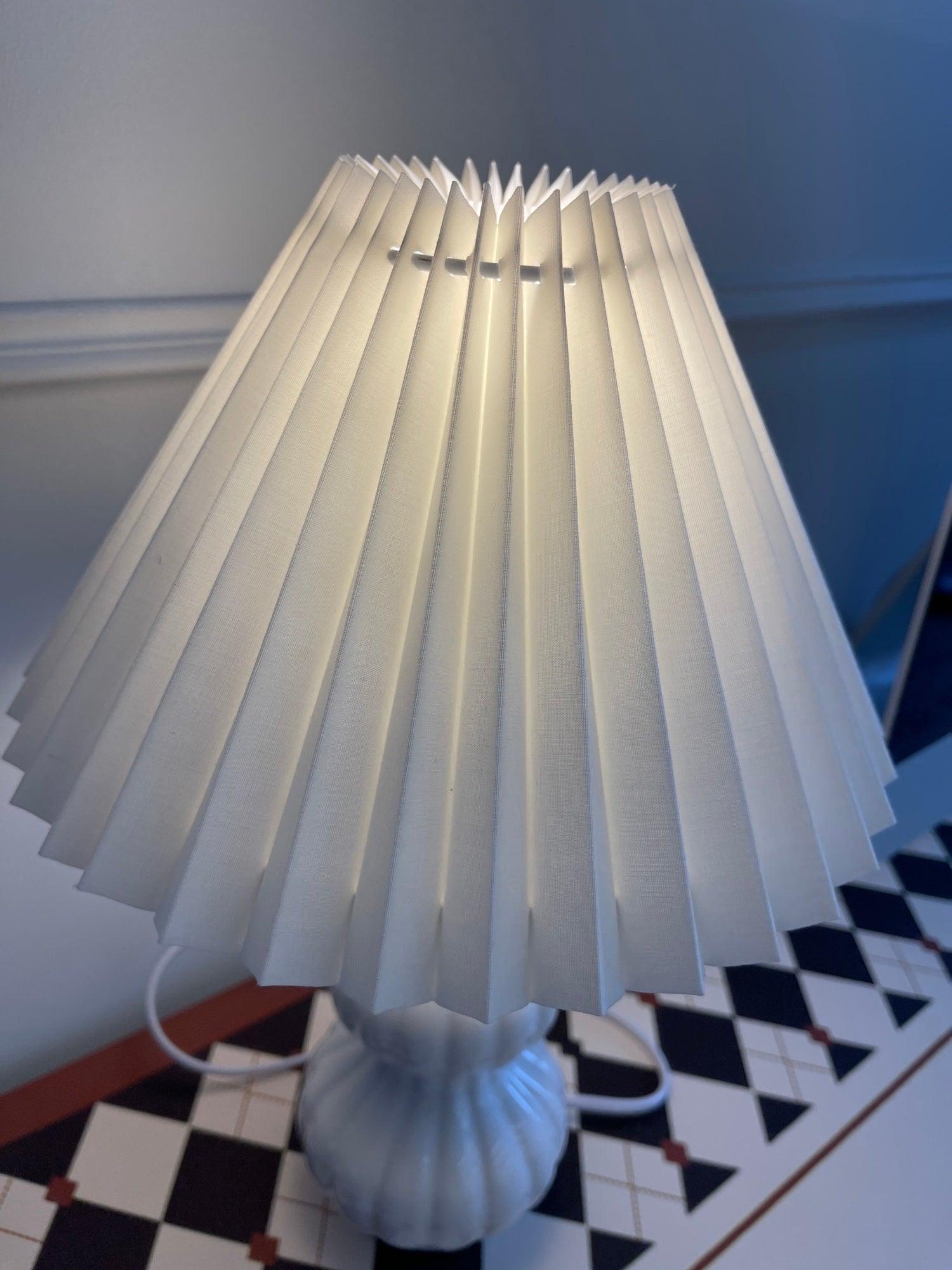 Leo Table lamp - Cueteks