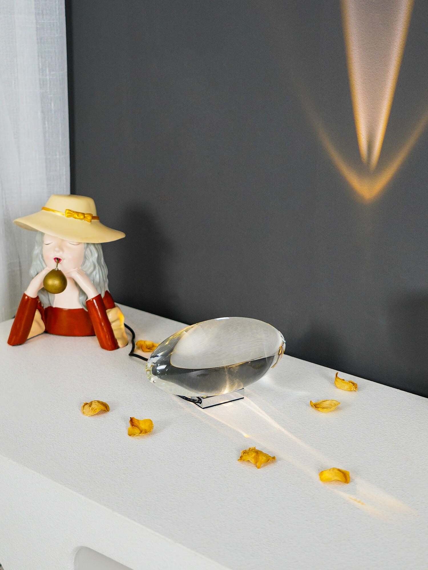 Atman Table Lamp - Cueteks