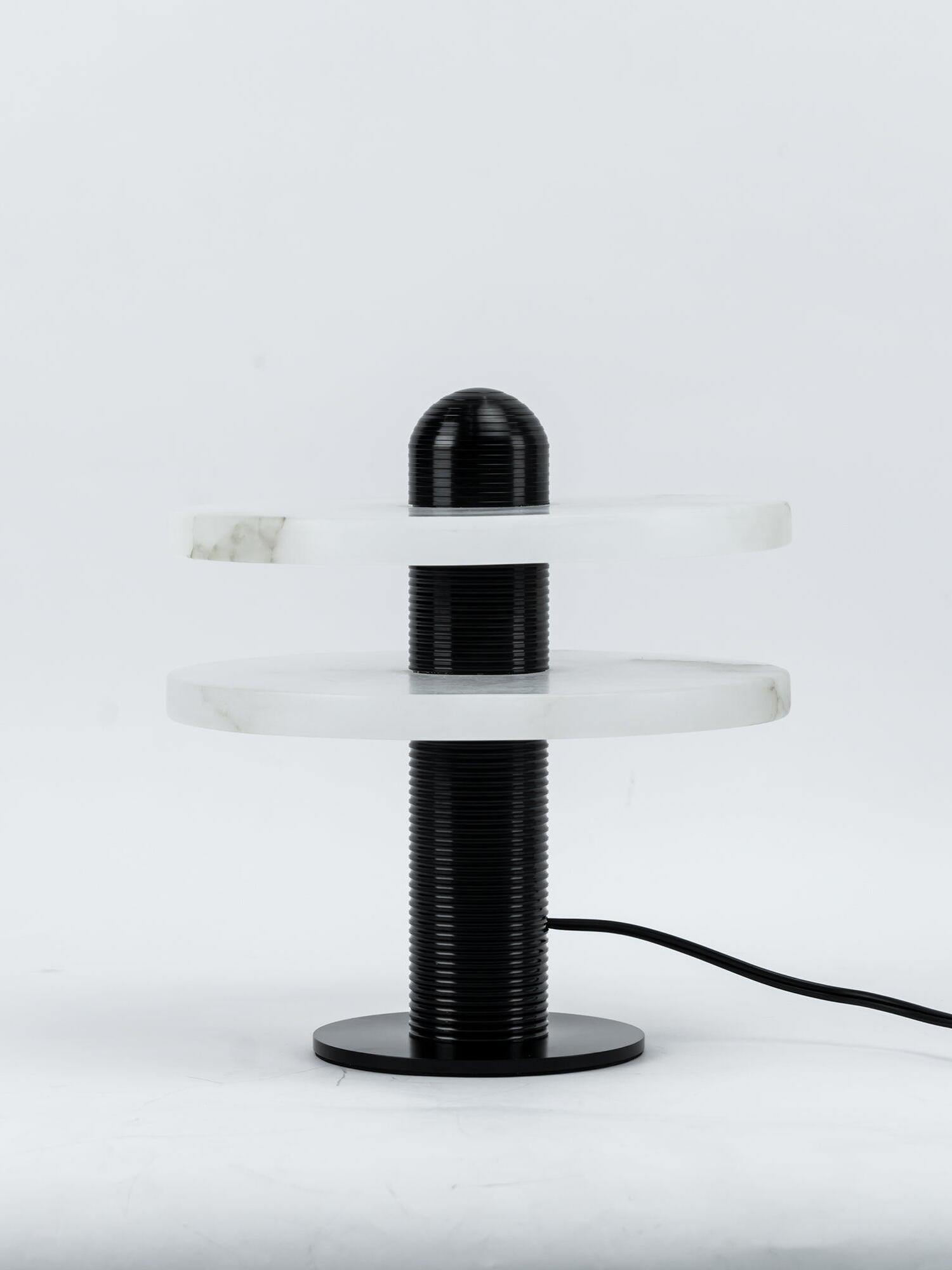 Median Table Lamp - Cueteks