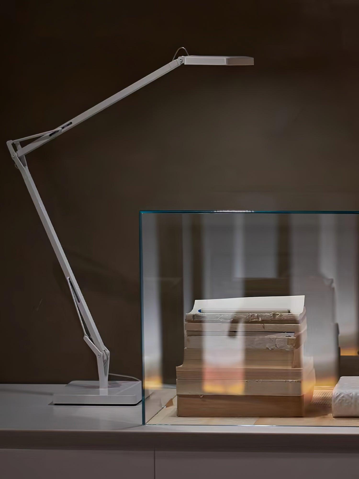 Metal Rotatable Edge Reading Table Lamp - Cueteks