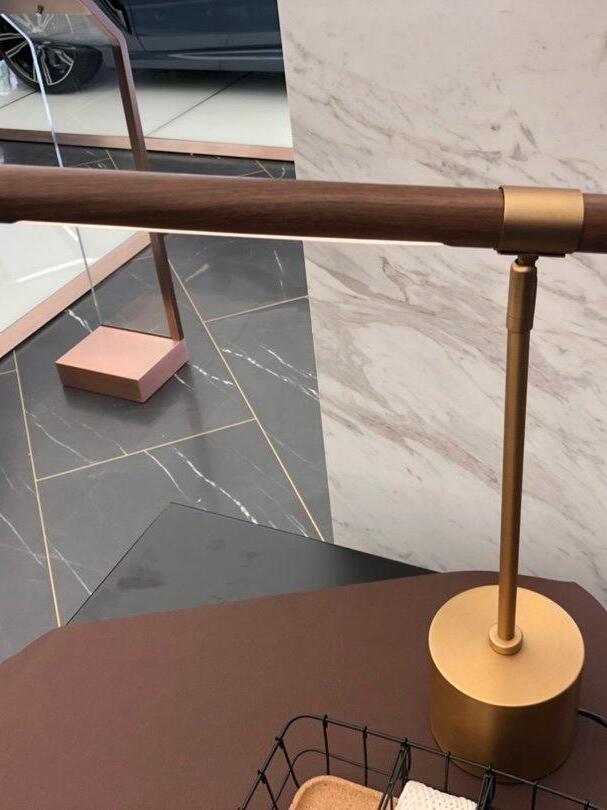 Linear Table Lamp - Cueteks