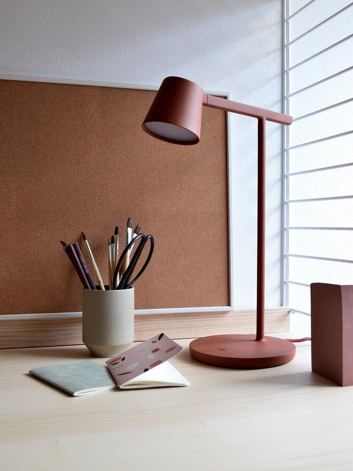 Tip Table Lamp - Cueteks