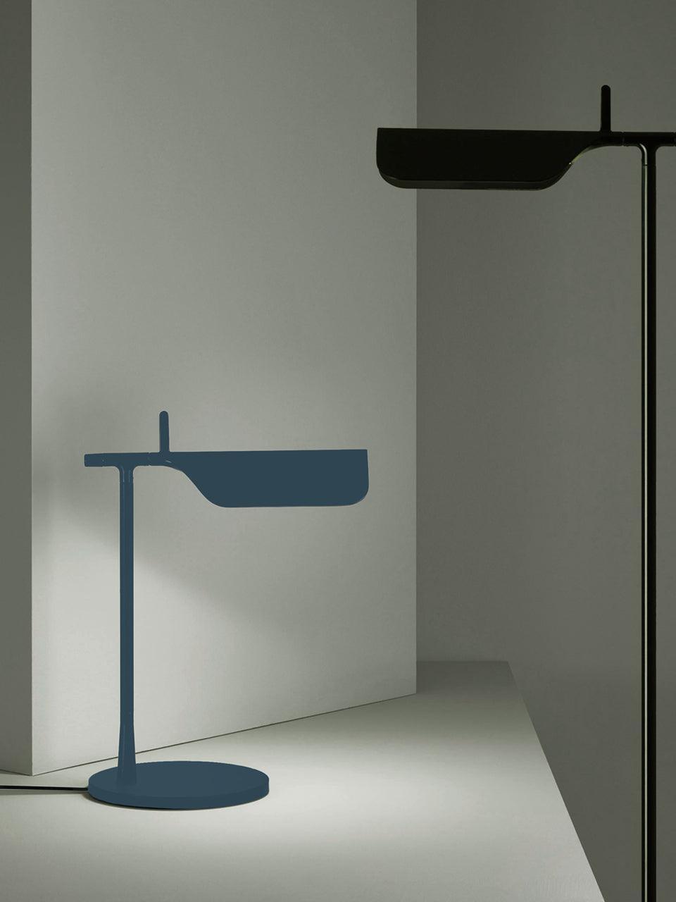 Modern Metal Tab Table Lamp For Studies - Cueteks