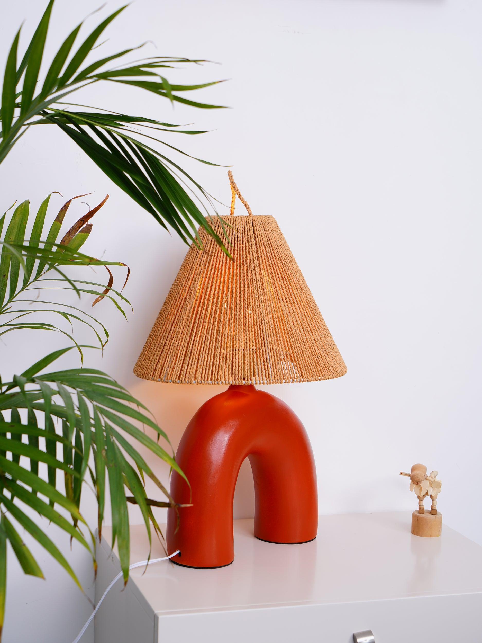 Arched Table Lamp - Cueteks