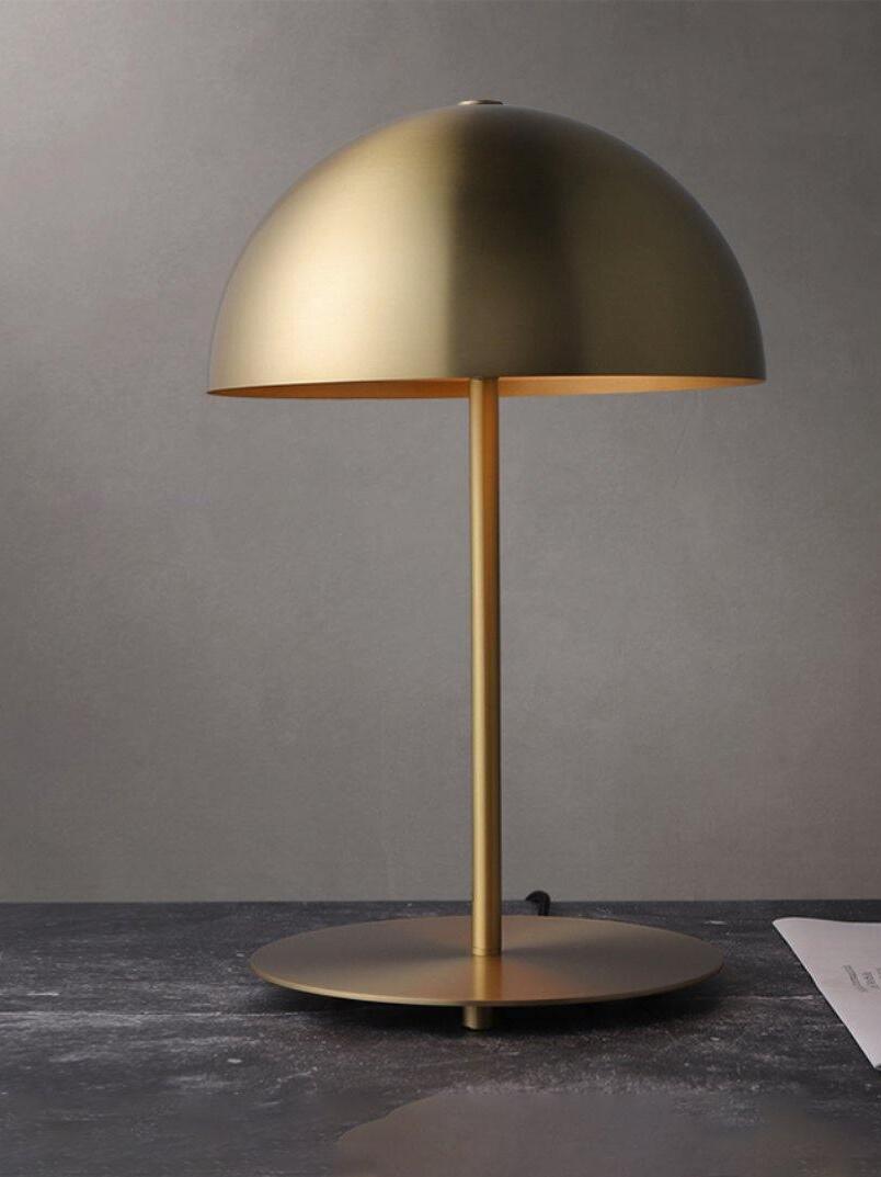Modern Metal Acrylic Hanna Table Lamp - Cueteks