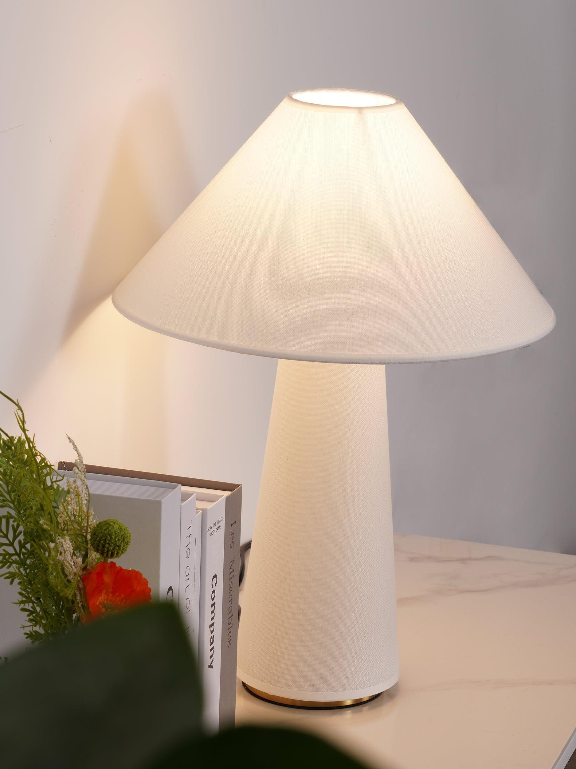 Linden Table Lamp - Cueteks
