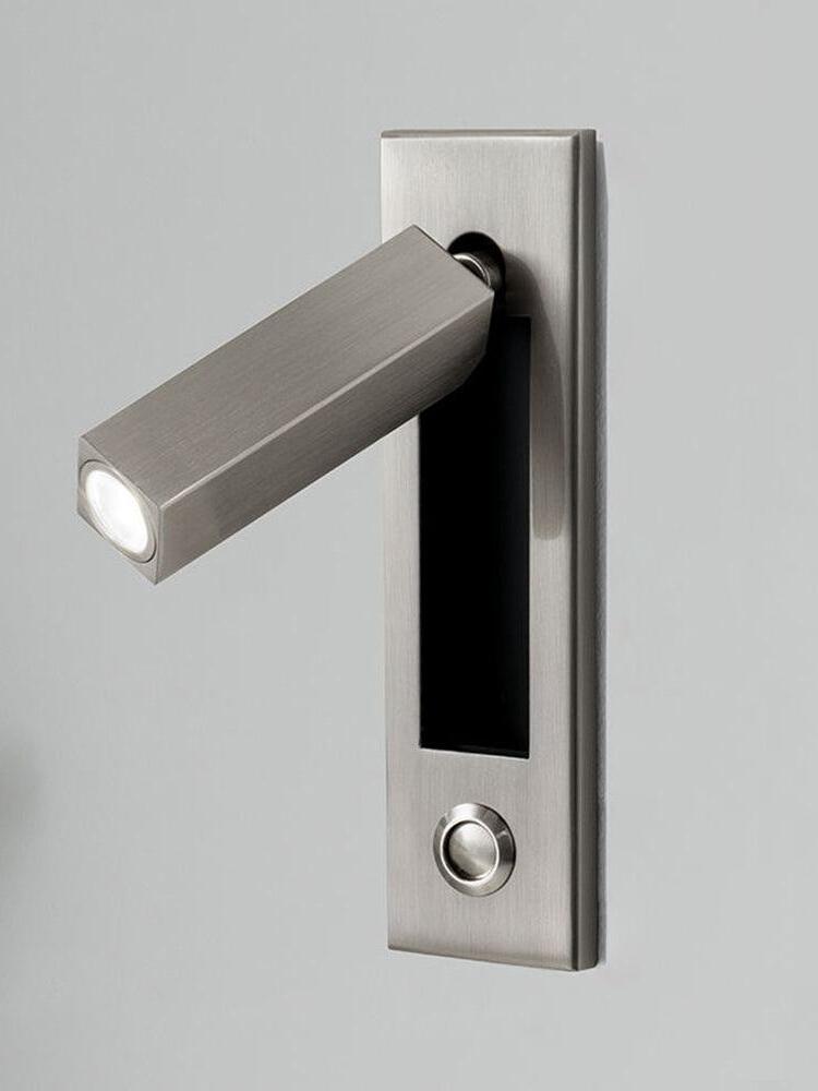 Nickel-finish squared reading head and rectangular plate with a round button