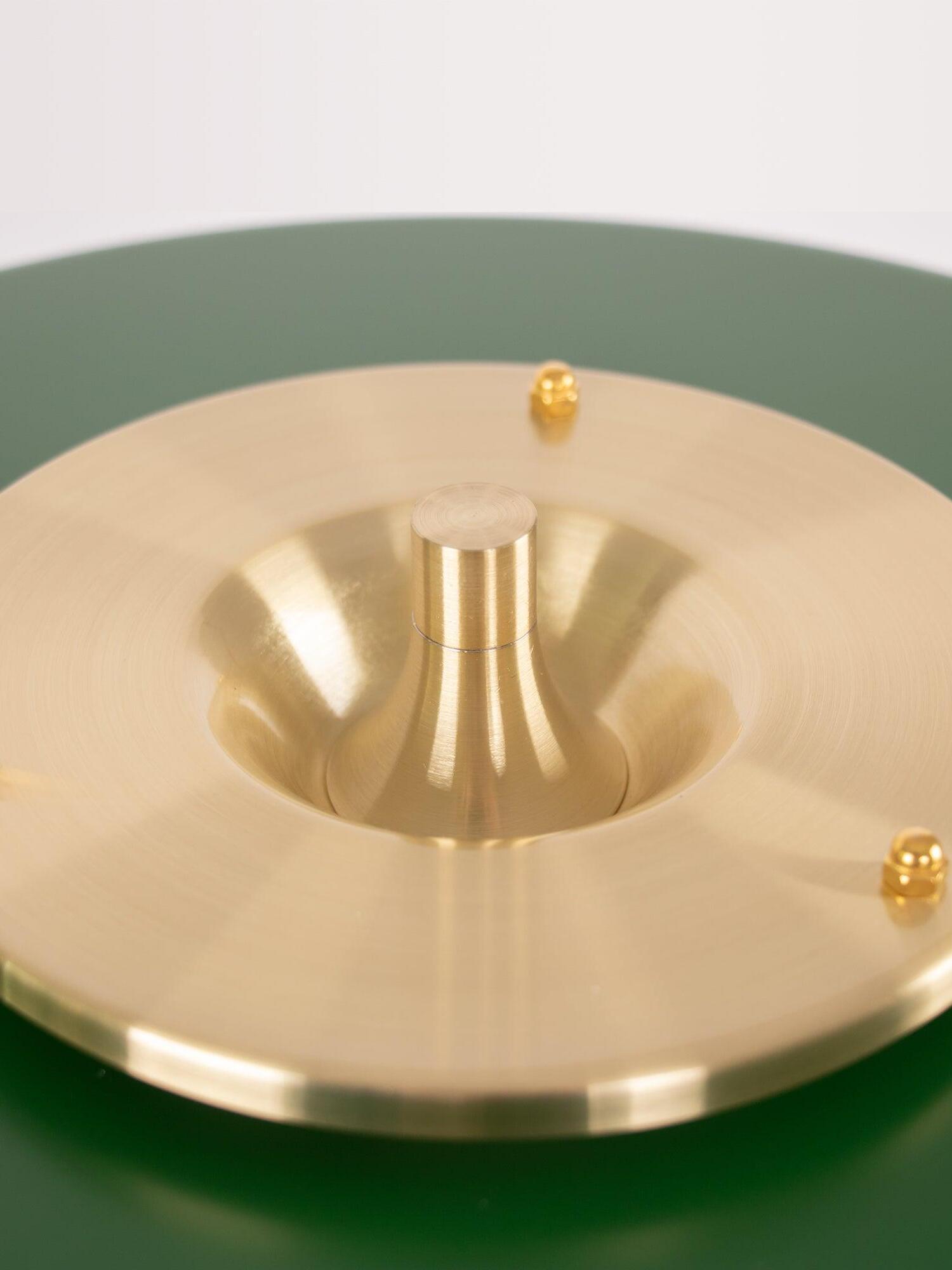 Revolve Table Lamp - Cueteks