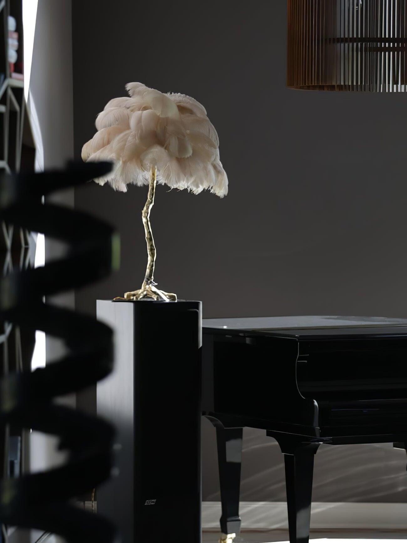 Ostrich Feather Table Lamp - Cueteks
