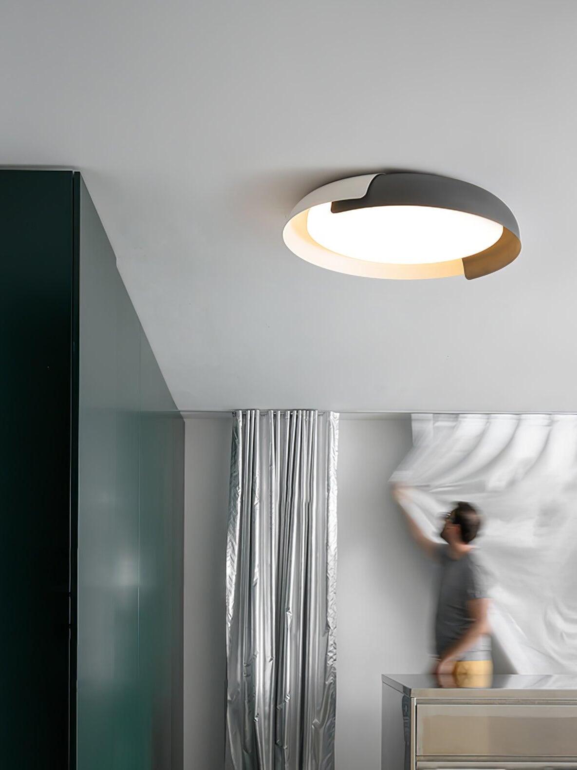 Vikaey Ceiling Light - Cueteks