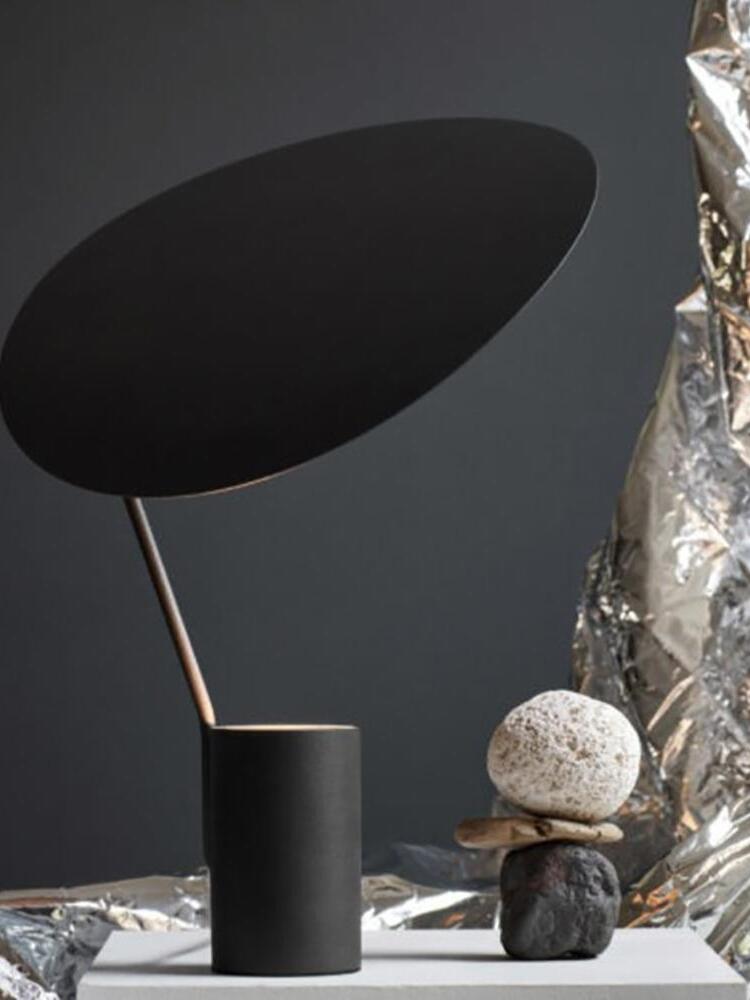 Creative Ombre Leaf Shape Table Lamp - Cueteks