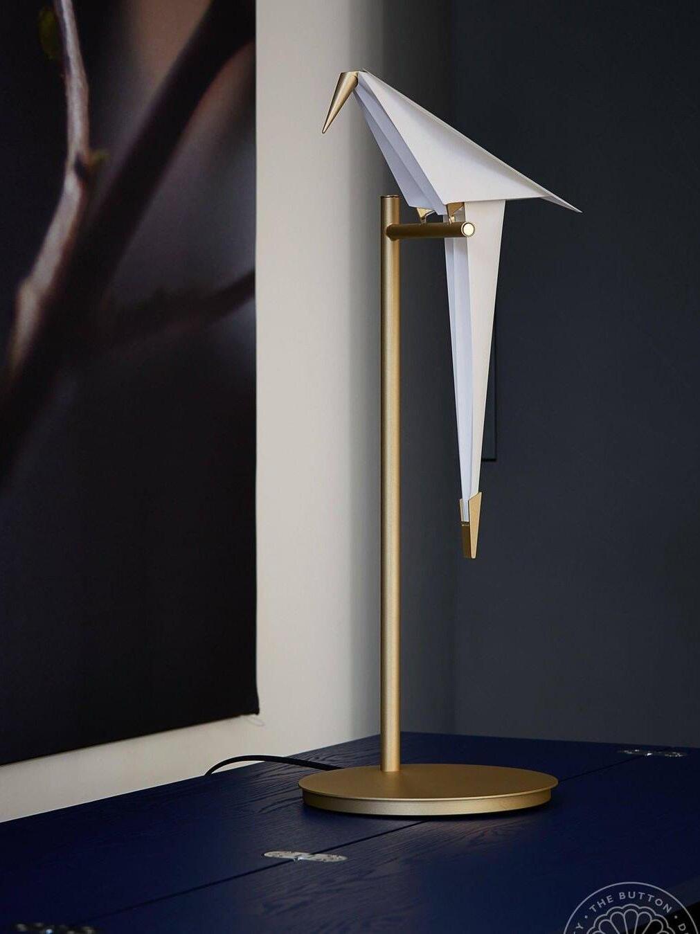 Perching Bird Table lamp - Cueteks