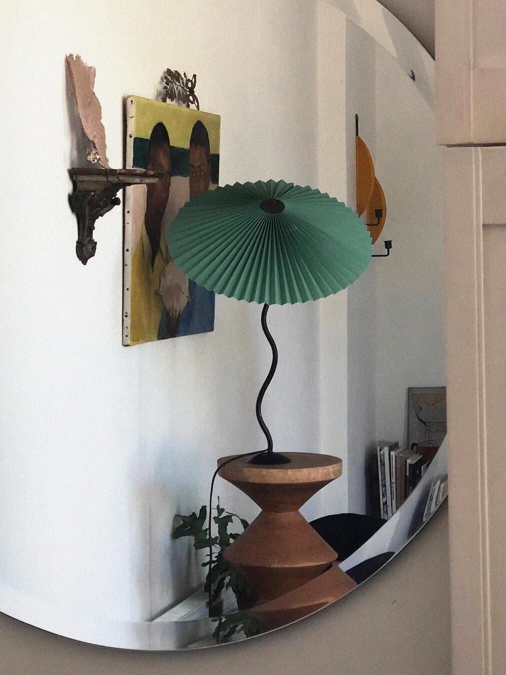 Pleated Hat Table Lamp - Cueteks