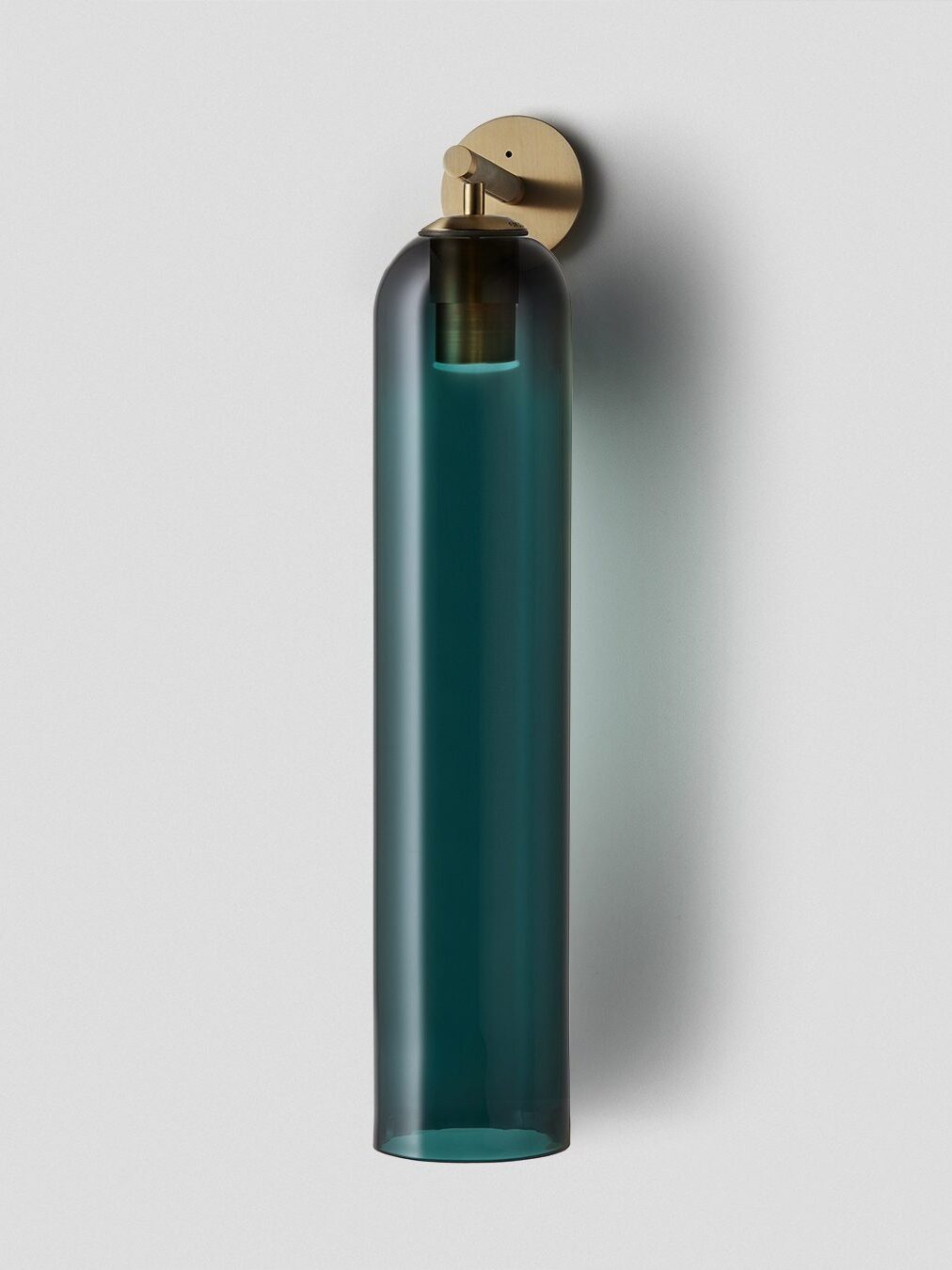 Art Glass Sconce - Cueteks