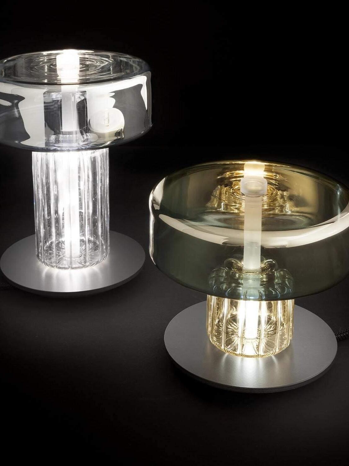 Modern Rapanui Geometric Glass Table Lamp - Cueteks