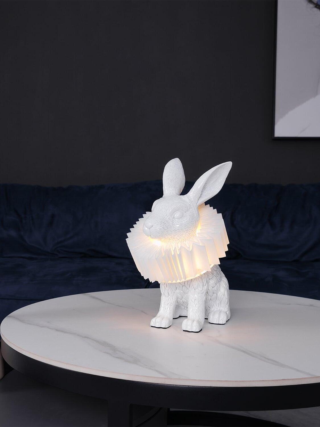 White Resin Rabbit Decorative Table Lamp - Cueteks