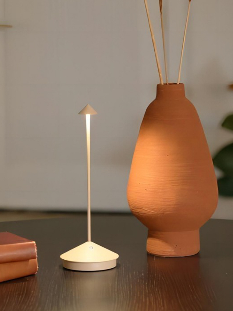 Pine Rechargeable Led Table Lamp For Dining Room - Cueteks