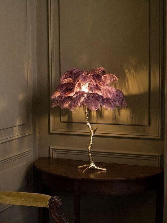 Ostrich Feather Table Lamp - Cueteks