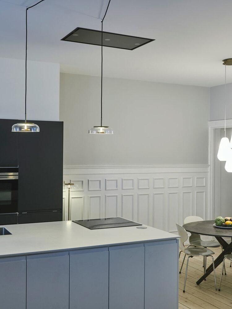 Simple Blossi Transparant Glass Bowl Pendant Light - Cueteks