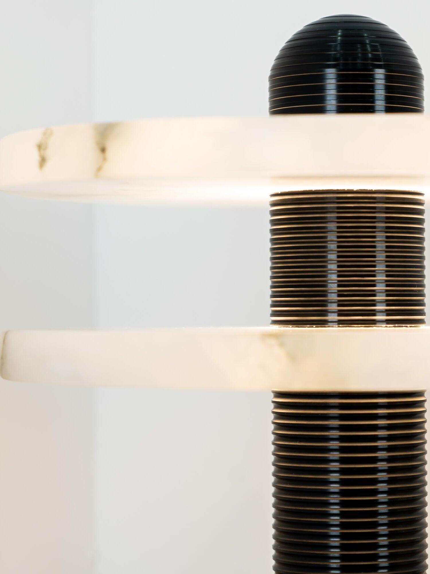 Median Table Lamp - Cueteks