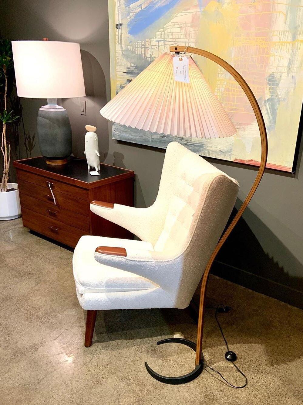 Caprani Floor Lamp - Cueteks