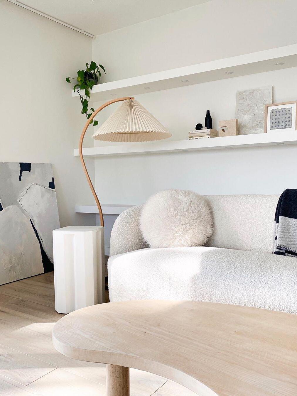 Caprani Floor Lamp - Cueteks