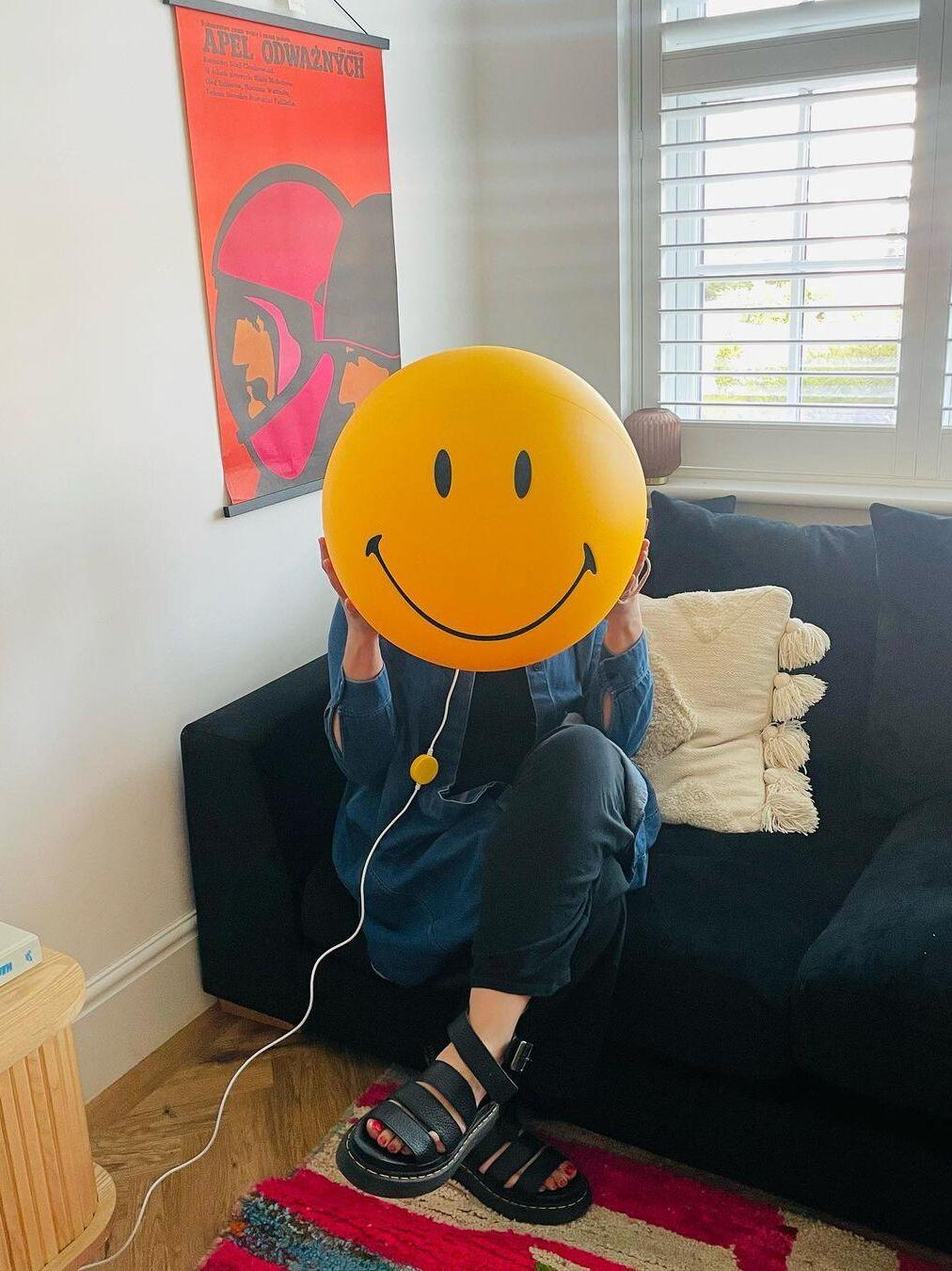Smiling Decorative Rechargeable Table Lamp - Cueteks