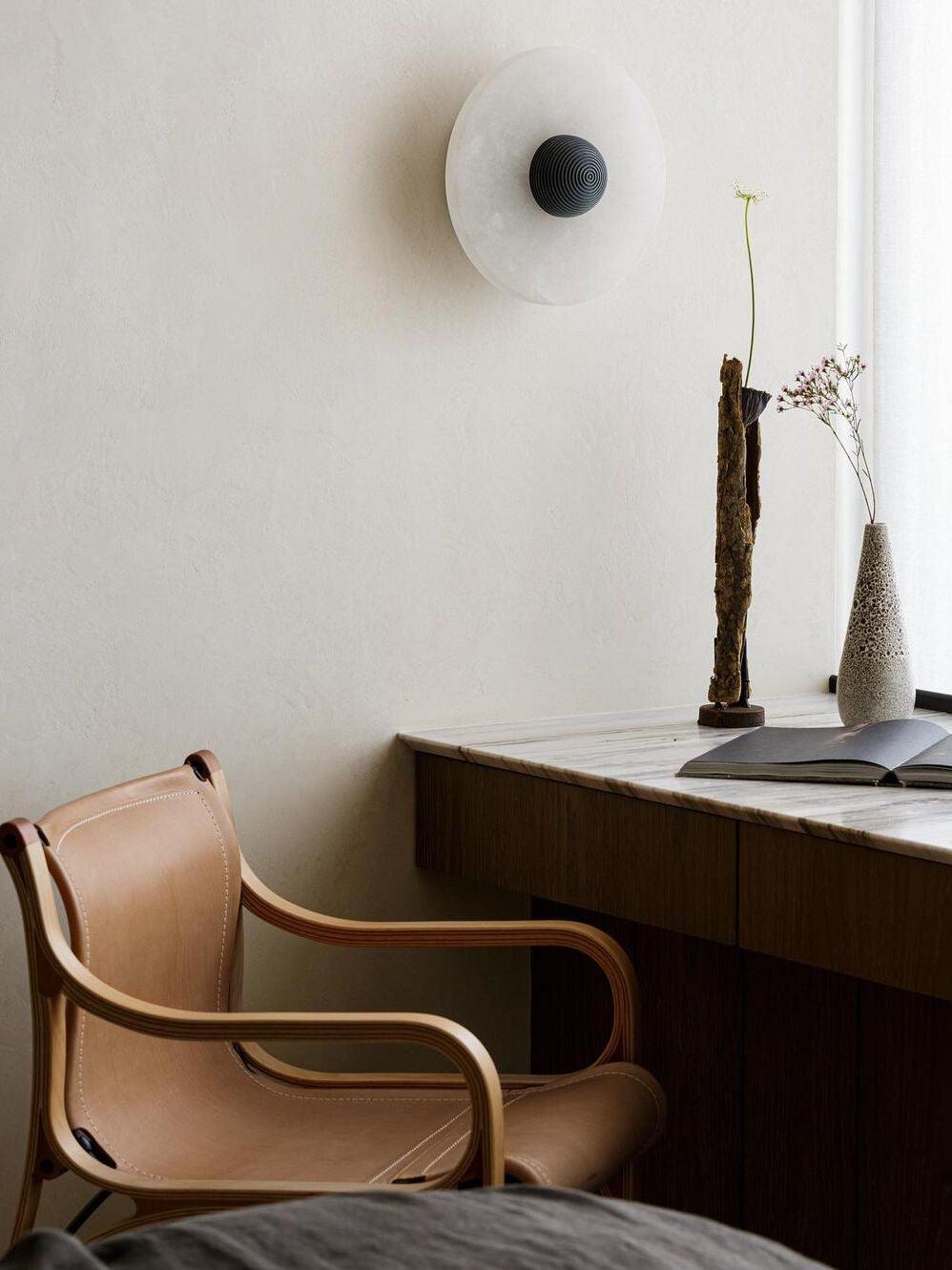 Median Sconce - Cueteks