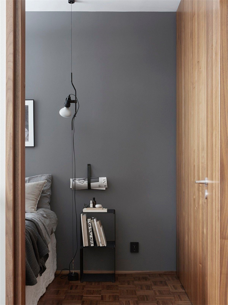 Industiral Parentesi Linear Dimmable LED Lamp - Cueteks