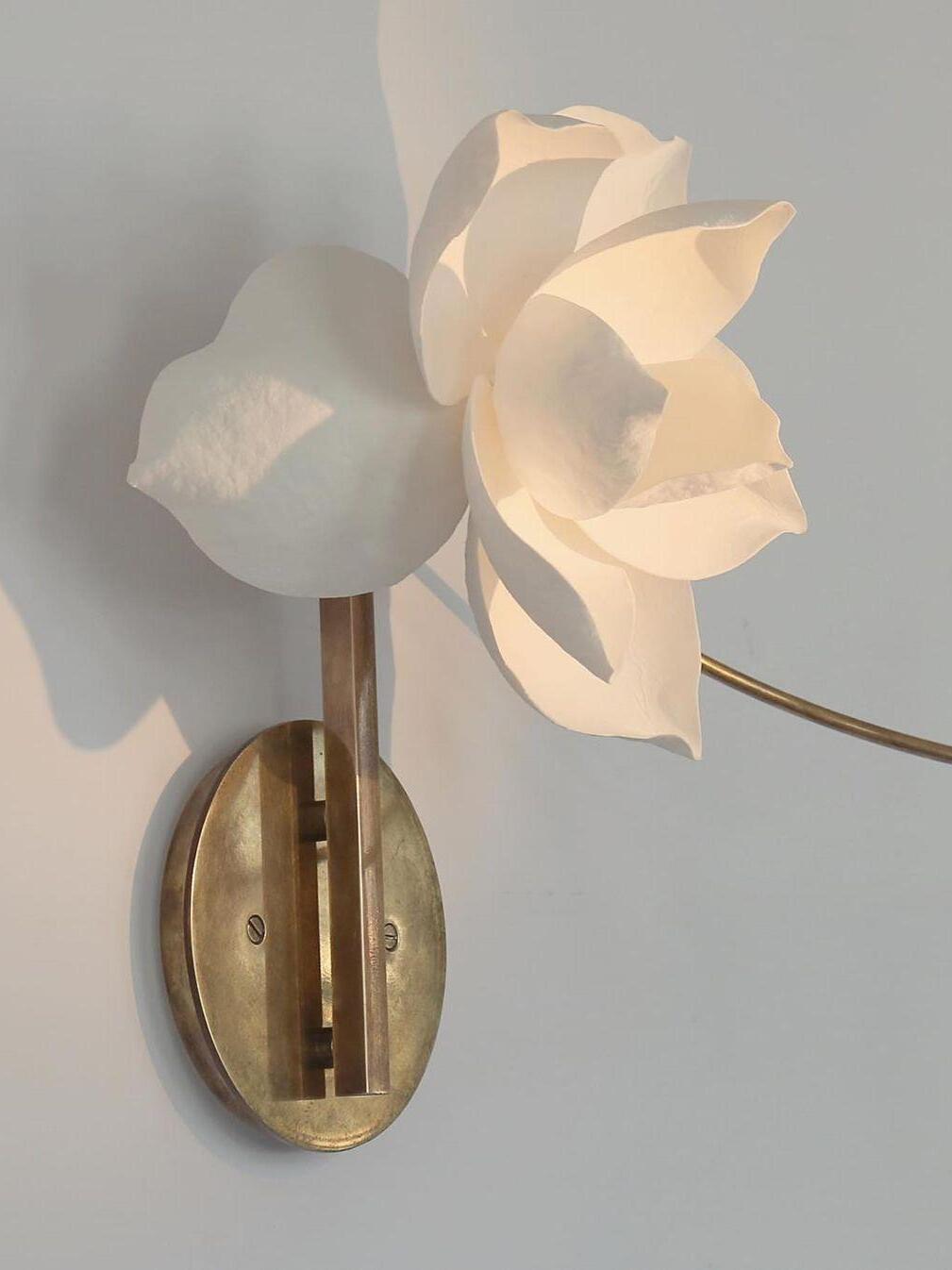 Lure Sconce - Cueteks