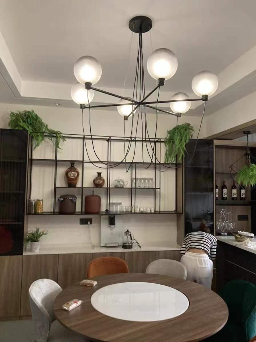 Globe Chandeliers - Cueteks