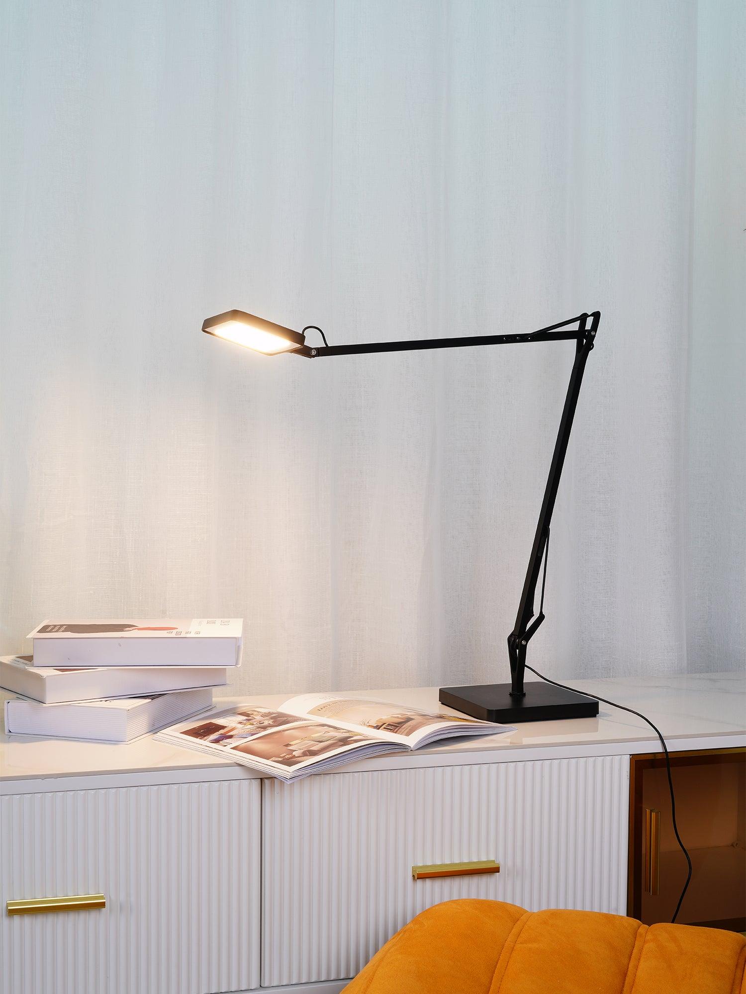 Metal Rotatable Edge Reading Table Lamp - Cueteks