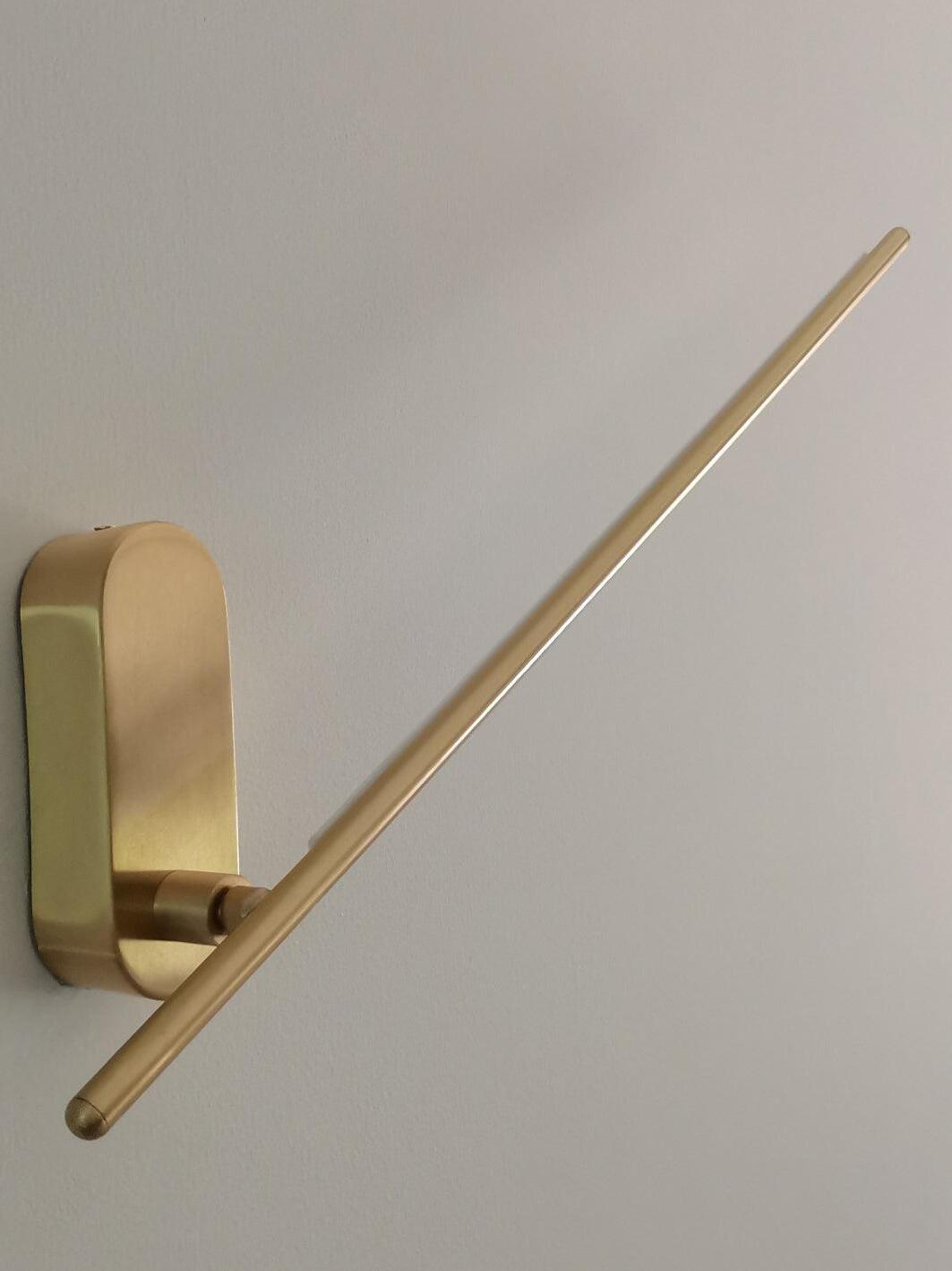 Stick Shaped Metal Sconce - Cueteks