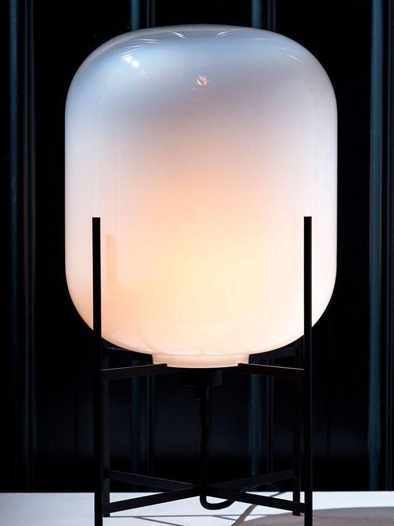 Classic Oda Transparant Glass Ball Table Lamp - Cueteks
