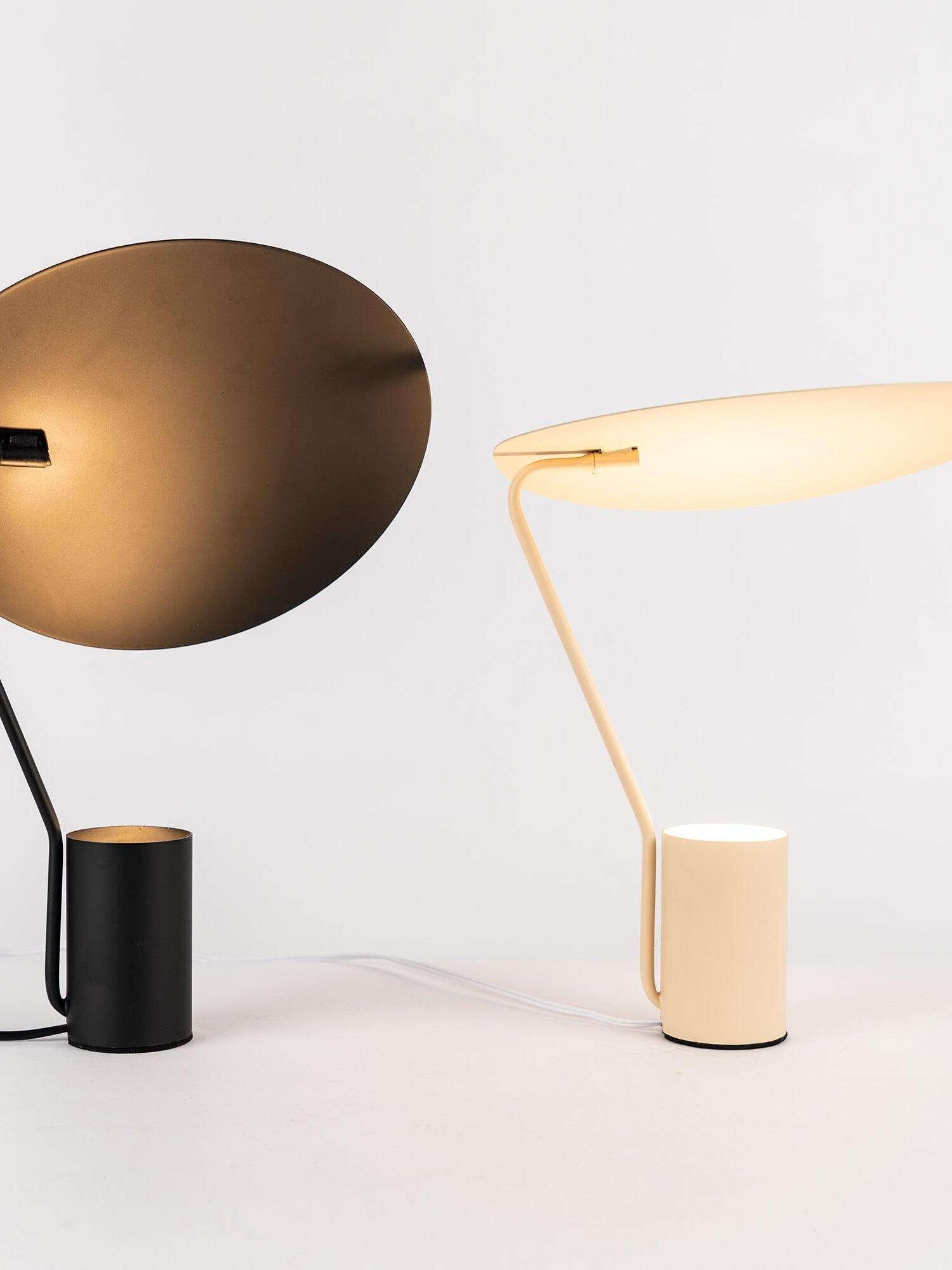 Creative Ombre Leaf Shape Table Lamp - Cueteks