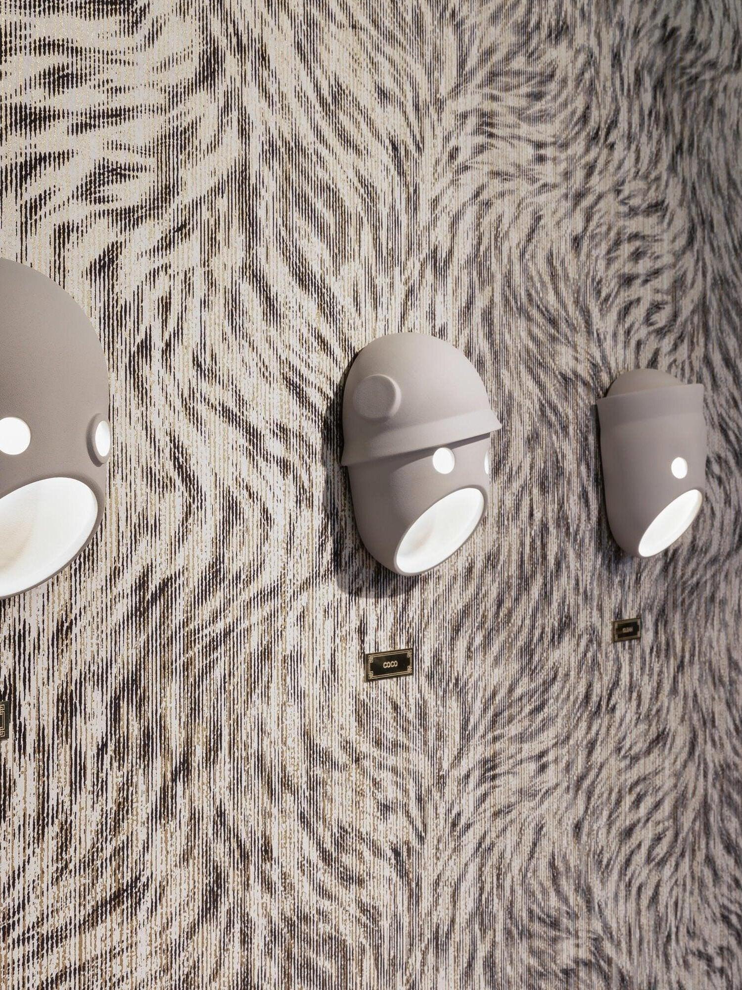 Mask Wall Light - Cueteks
