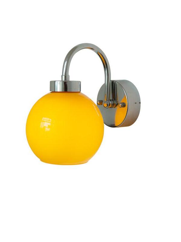 Loa Orange glass option with one rounded globe, curved silver-tone arm and plate