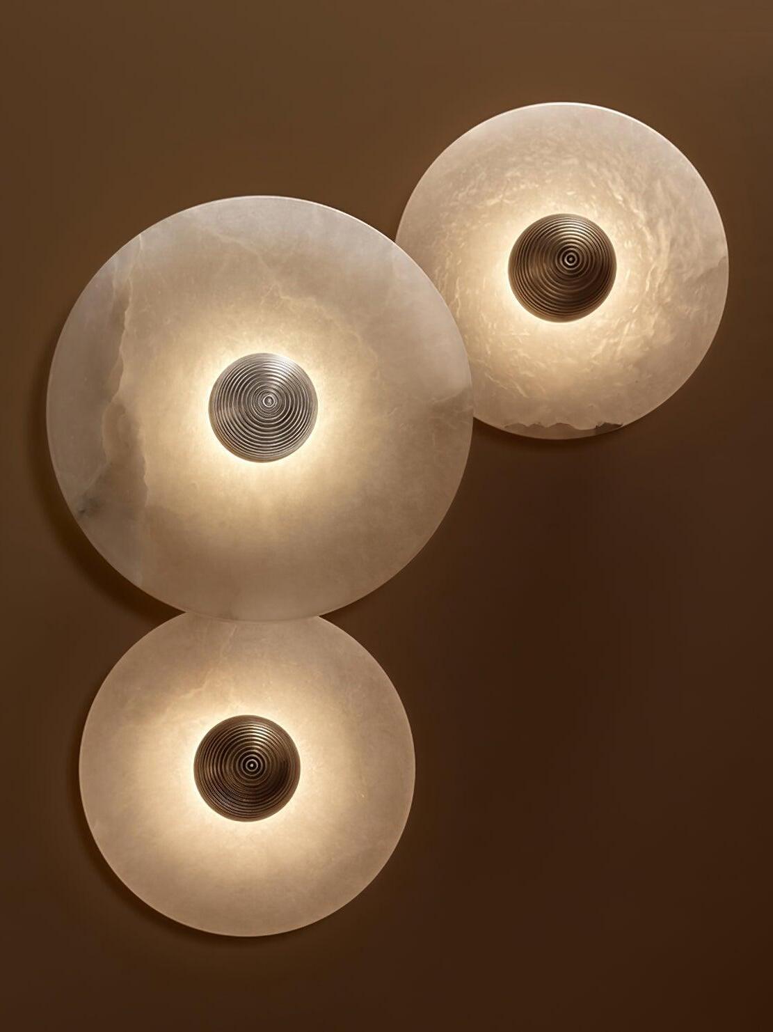 Median Sconce - Cueteks