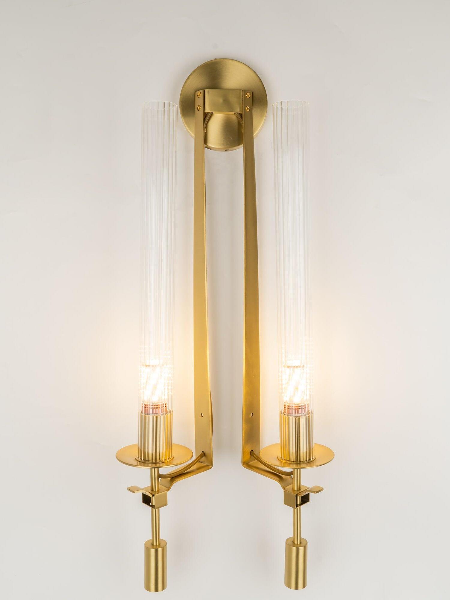 Retro Brass Fontanelle Glass Wall Lamp For Bedroom - Cueteks