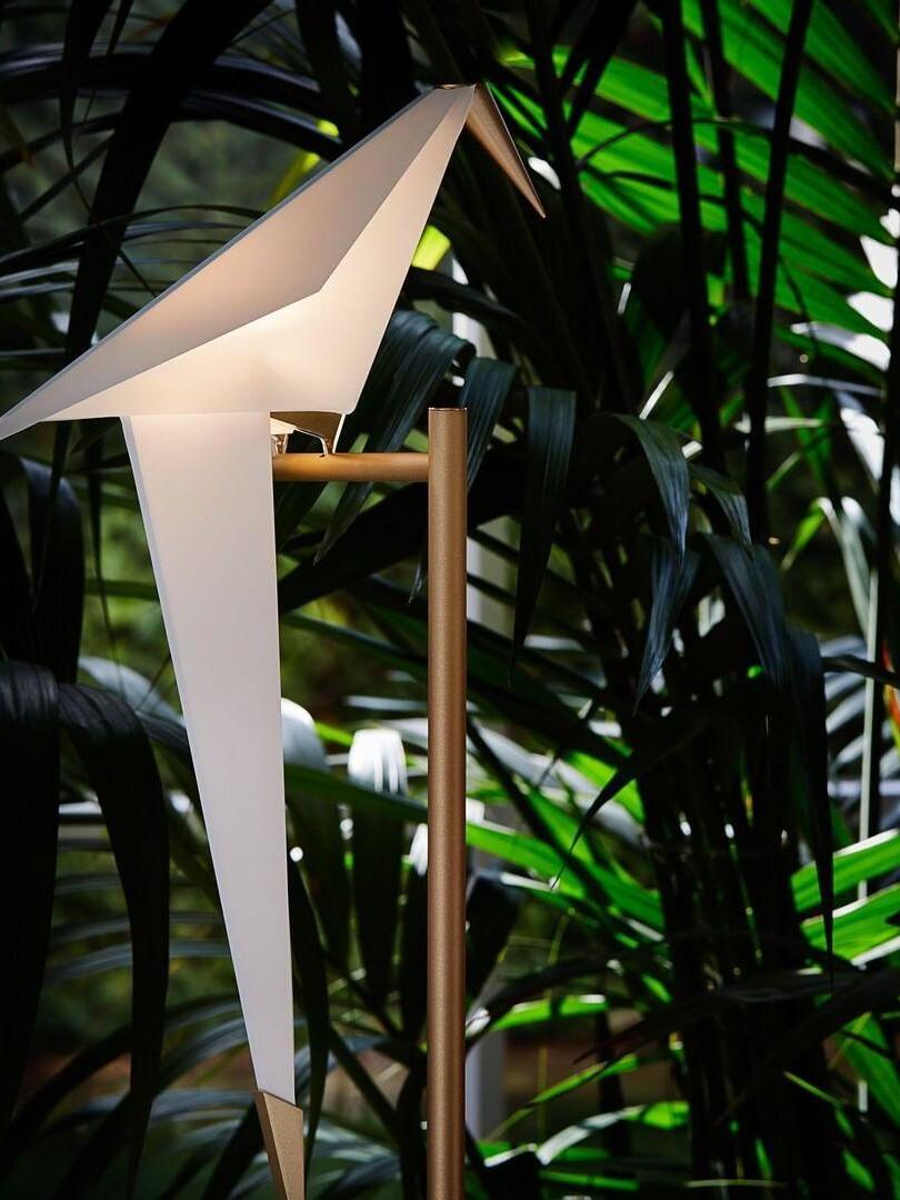 Perching Bird Table lamp - Cueteks