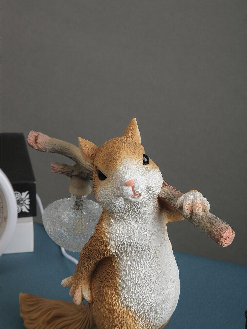 Squirrel Table Lamp - Cueteks