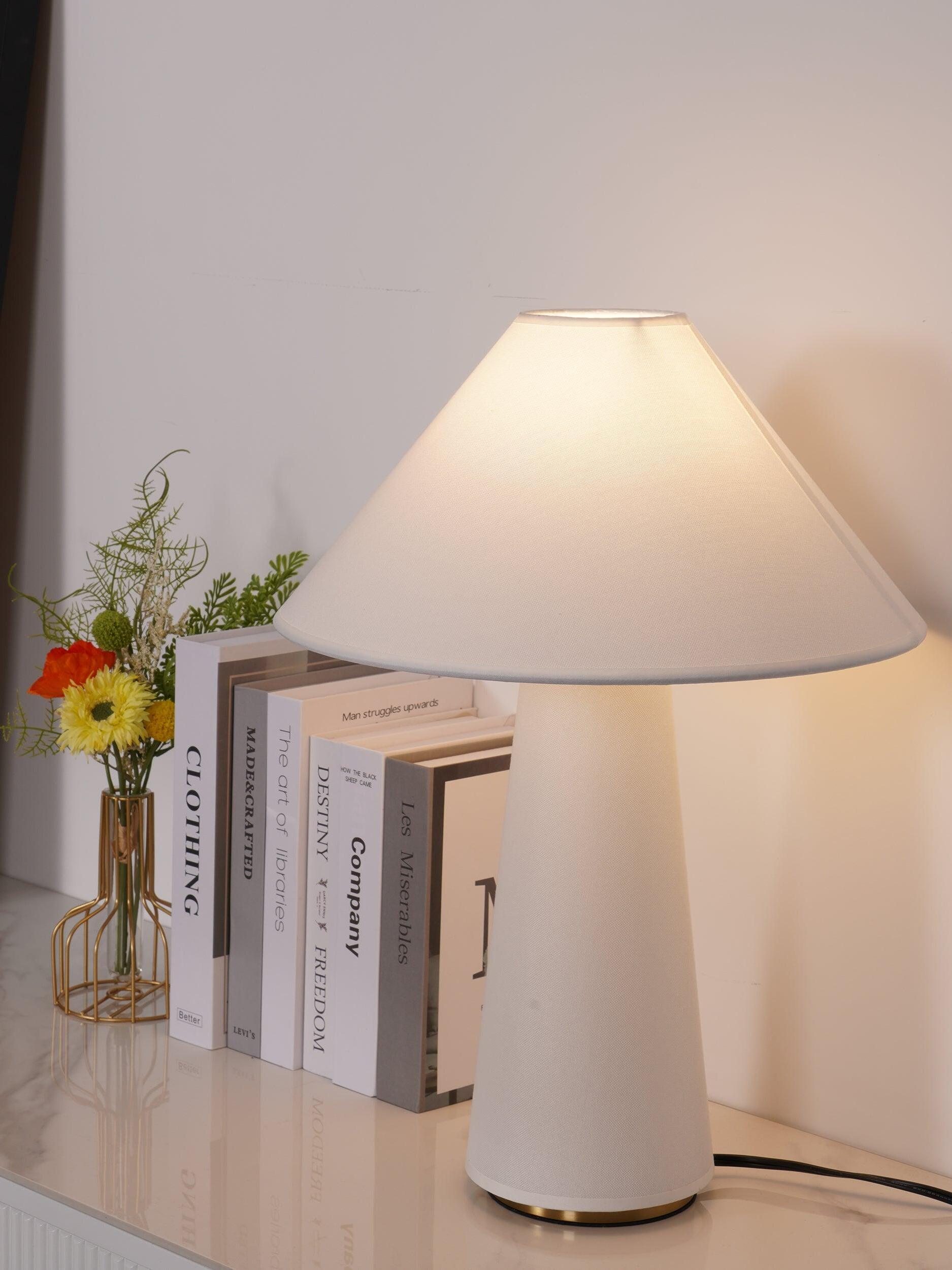 Linden Table Lamp - Cueteks