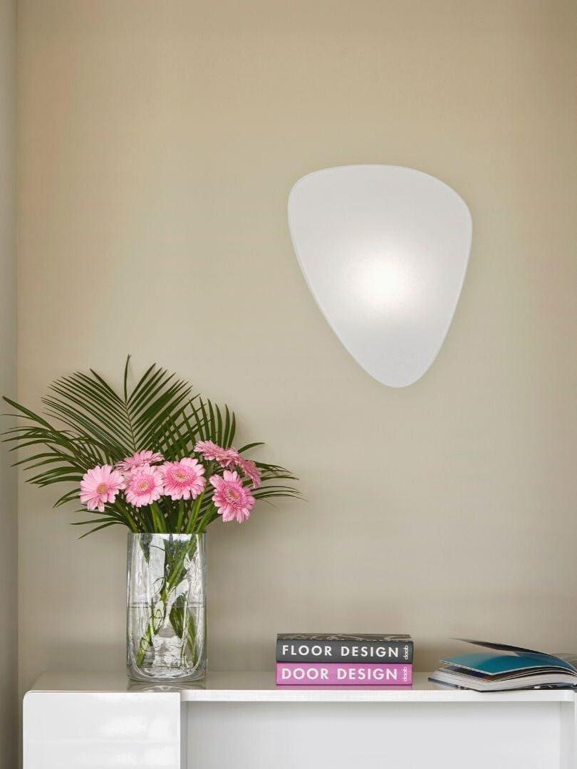 Rustic Bamboo Natural Screen Cannage Sconce - Cueteks
