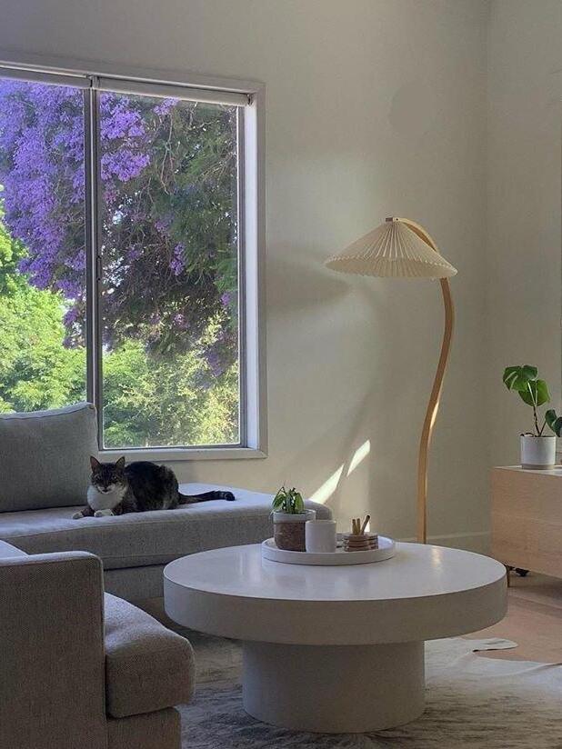 Caprani Floor Lamp - Cueteks
