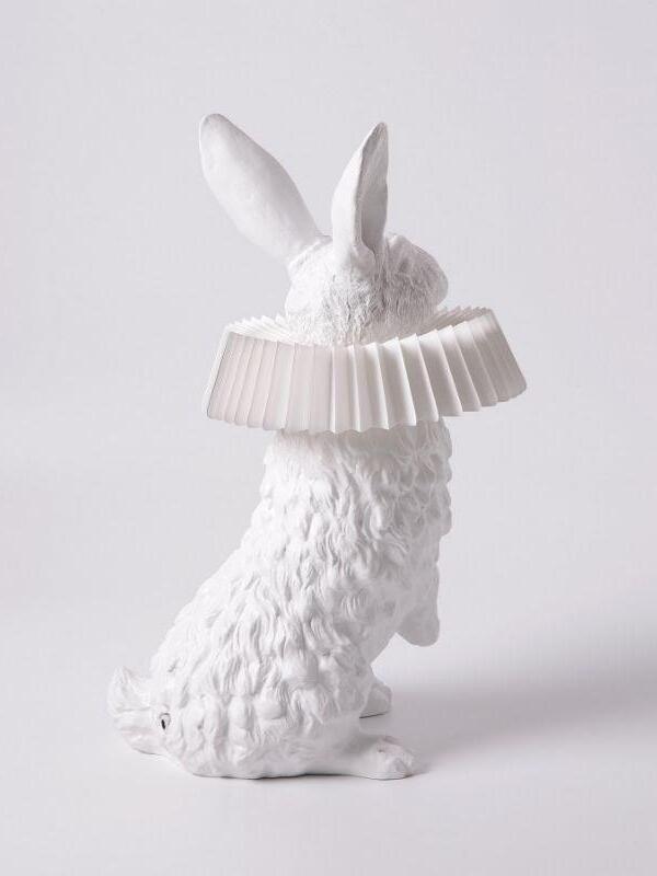 White Resin Rabbit Decorative Table Lamp - Cueteks